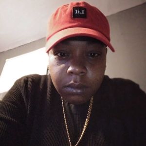 Meet your Posher, Lynda